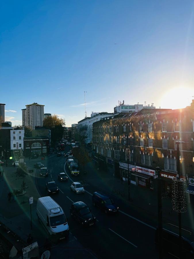 Stunning Penthouse In Camden Apartment London